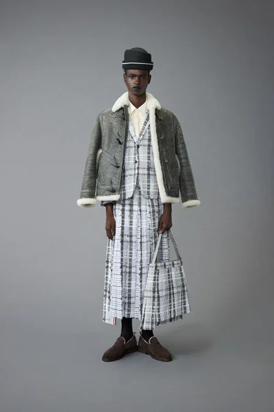 Look 12